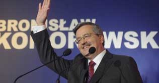 Run-off looms in Polish presidential election 